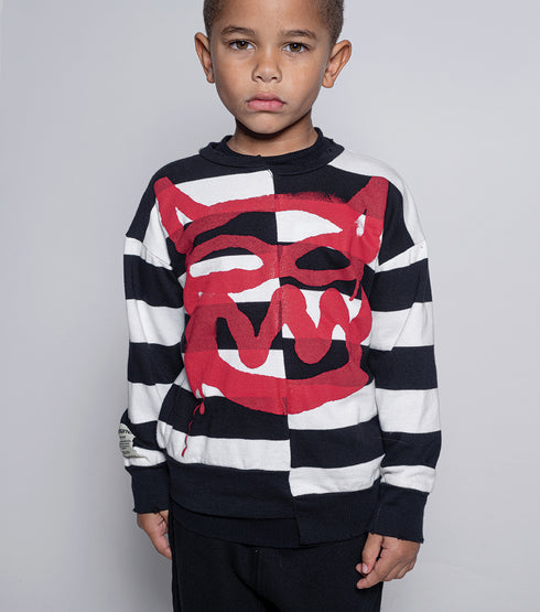 Playera Unbalanced Mischief Cat