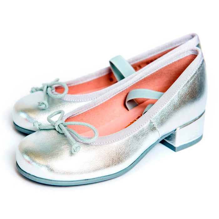 Ballerina Emma Ami Plata